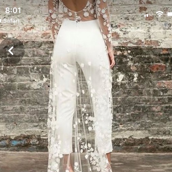 White lace overlay top / dress / trail - Picture 5 of 6